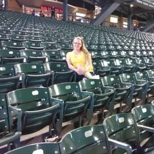 Meet your Posher, Brenda